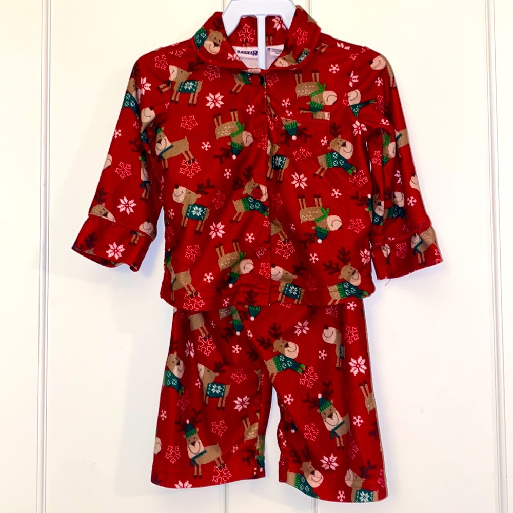 GUC Babies R Us reindeer/snowflake 2-piece soft fleece-like polyester pjset 12 M